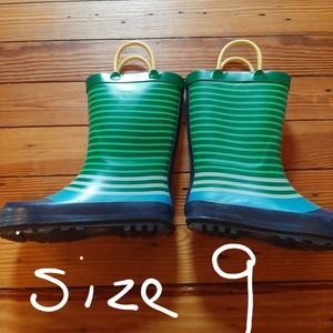 LIKE NEW Cat & Jack rain boots toddler 9